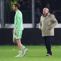 jans-hekelt-theater-van-fc-porto-in-utrecht:-‘moeten-iets-doen-tegen-toneelspel’