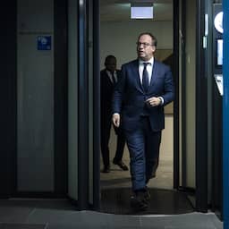 live-formatie-|-koolmees-wil-doorbraak-forceren-en-spreekt-met-vvd-en-gl-pvda