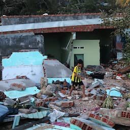 in-beeld-|-ontwortelde-bomen-en-kapotte-huizen-in-vietnam-door-tyfoon-kalmaegi