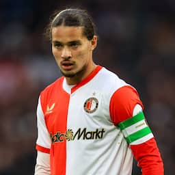 van-persie-wisselt-hadj-moussa-om-gebrek-aan-discipline:-‘altijd-taken-uitvoeren’